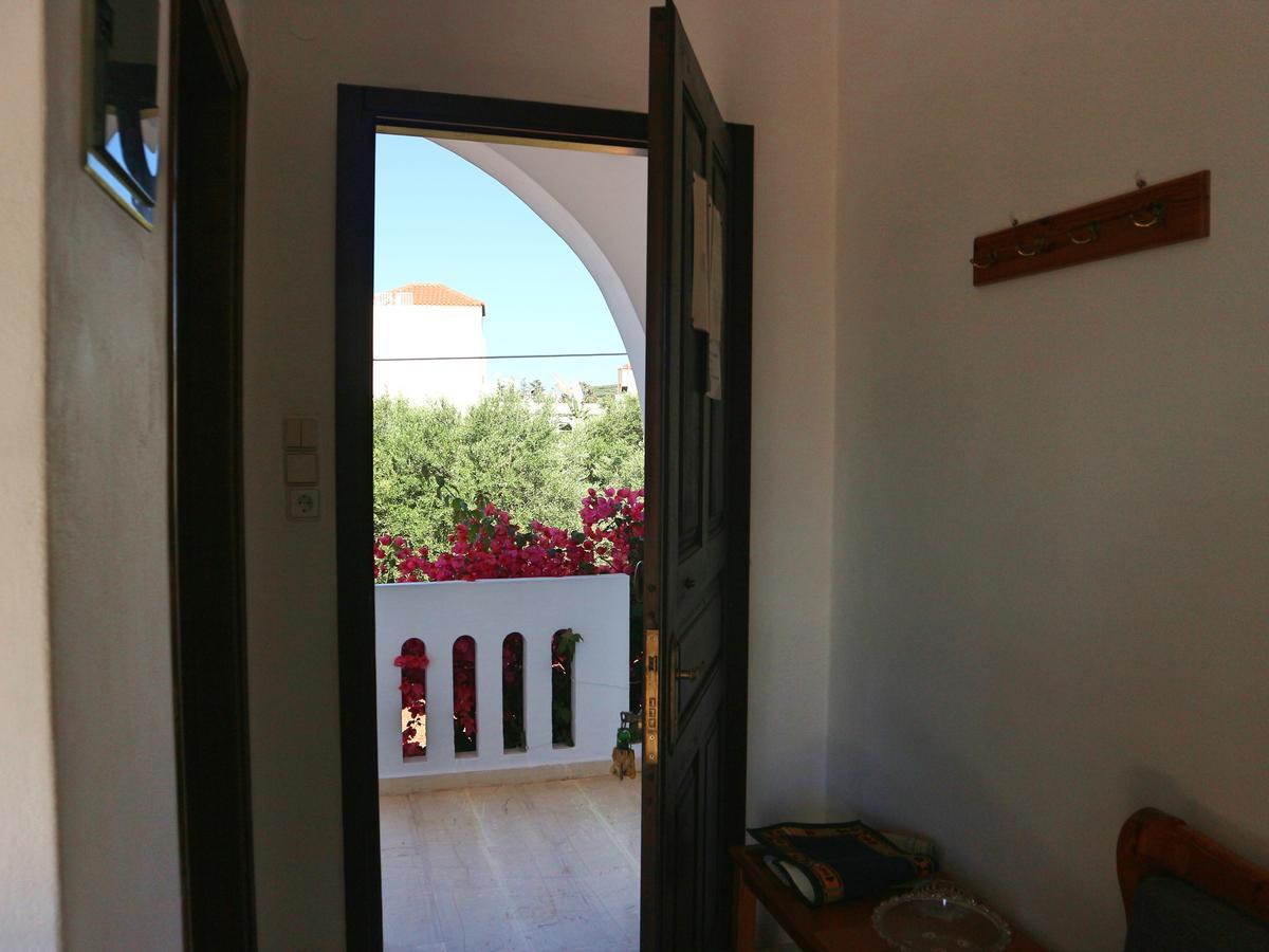 Oliaria Apartments Platanias  Luaran gambar